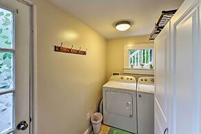 New Bern Home w/ Yard, Grill + Walkable Location