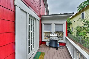 New Bern Home w/ Yard, Grill + Walkable Location