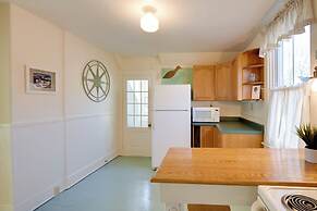 Charming Saco Apartment ~ 4 Mi to the Beach!