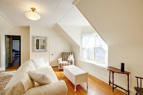 Charming Saco Apartment ~ 4 Mi to the Beach!