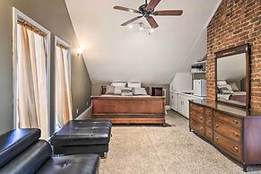 Stylish Vicksburg Apt w/ Porch - 2 Mi to Casino!