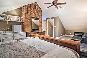 Stylish Vicksburg Apt w/ Porch - 2 Mi to Casino!