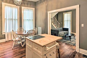 Stylish Vicksburg Apt w/ Porch - 2 Mi to Casino!