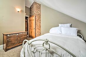 Stylish Vicksburg Apt w/ Porch - 2 Mi to Casino!