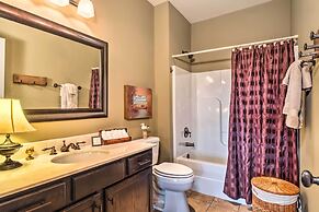 Center Hill Lake Rental: Steps to Hurricane Marina