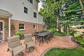 Charming Apartment w/ Yard & Beautiful Gardens!