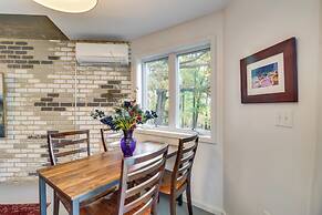 Renovated Studio on 5 Acres - Near Vineyards!