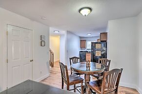 Welcoming Ohio Getaway < 9 Mi to Dtwn Toldeo!