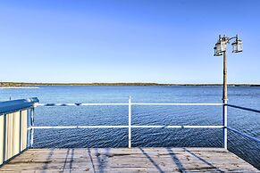 Private Beach & Dock: Home on Eagle Mountain Lake