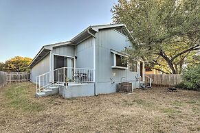 Gorgeous Austin Getaway w/ Fire Pit ~ 8 Mi to Dtwn