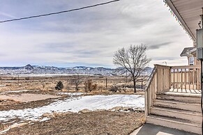 Pet-friendly Aurora House w/ Mountain Views!
