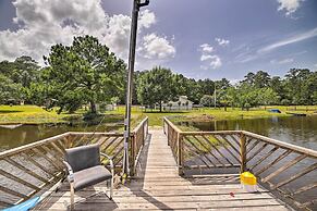 Stylish Woodville Cabin: Fishing Dock Access!