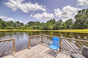Stylish Woodville Cabin: Fishing Dock Access!