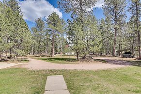 Private Black Hills Home w/ Corral: Horses Welcome
