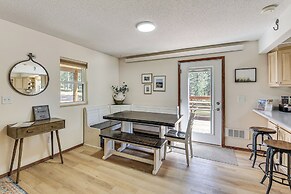 Private Black Hills Home w/ Corral: Horses Welcome