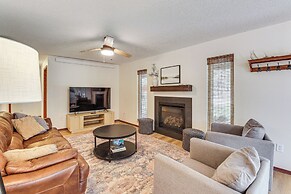 Private Black Hills Home w/ Corral: Horses Welcome