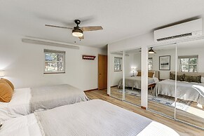 Private Black Hills Home w/ Corral: Horses Welcome