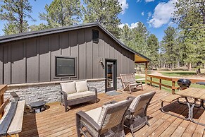 Private Black Hills Home w/ Corral: Horses Welcome
