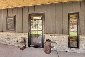Private Black Hills Home w/ Corral: Horses Welcome