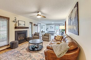 Private Black Hills Home w/ Corral: Horses Welcome