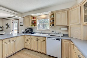 Private Black Hills Home w/ Corral: Horses Welcome