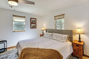 Private Black Hills Home w/ Corral: Horses Welcome