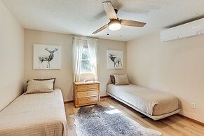 Private Black Hills Home w/ Corral: Horses Welcome