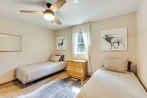 Private Black Hills Home w/ Corral: Horses Welcome