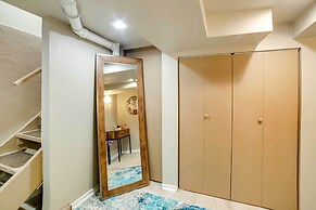 Walk to Walnut St: Shadyside House w/ Deck