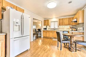 Bright Ann Arbor Home w/ Yard, 3 Mi to U of M