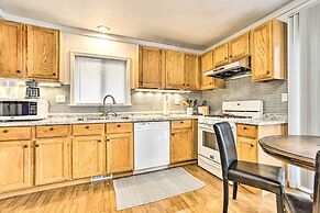 Bright Ann Arbor Home w/ Yard, 3 Mi to U of M
