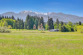 Fire Pit + Patio: Peaceful Port Angeles Escape!