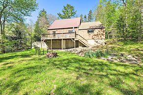 Boothbay Harbor Cabin w/ Spacious Deck & Yard!