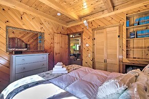 Boothbay Harbor Cabin w/ Spacious Deck & Yard!