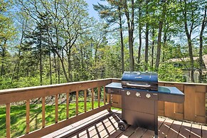 Boothbay Harbor Cabin w/ Spacious Deck & Yard!