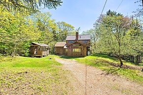 Boothbay Harbor Cabin w/ Spacious Deck & Yard!