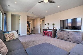 Utah Home w/ Pool & Hot Tub Access, Mtn Views!