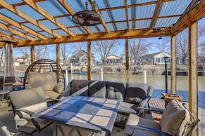 Port Clinton House w/ Boat Dock on Portage River!