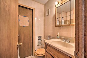 Cozy Lake Ariel Home w/ Community Amenities!