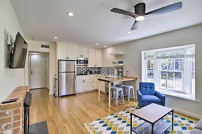 Houston Apt w/ EV Charging: 3 Mi to Downtown!