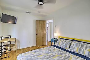Houston Apt w/ EV Charging: 3 Mi to Downtown!