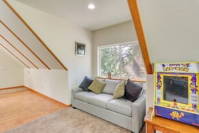 Pet-friendly California Cabin w/ Beach Access