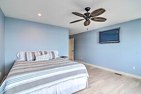 1/2 Mi to White Pine Trail: Lakefront Home w/ Dock