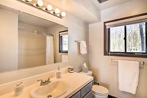 Spacious Fairplay Cabin w/ Views ~ 21 Mi to Breck!