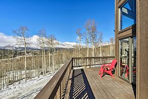 Spacious Fairplay Cabin w/ Views ~ 21 Mi to Breck!