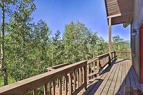Spacious Fairplay Cabin w/ Views ~ 21 Mi to Breck!