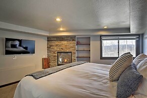 Spacious Fairplay Cabin w/ Views ~ 21 Mi to Breck!