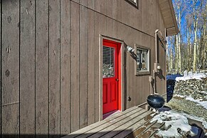 Spacious Fairplay Cabin w/ Views ~ 21 Mi to Breck!