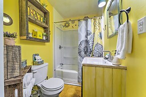 Pet-friendly Bakersville Cottage w/ Views!
