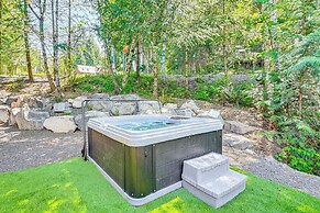 'grizzly Tower' Packwood Cabin w/ Hot Tub!